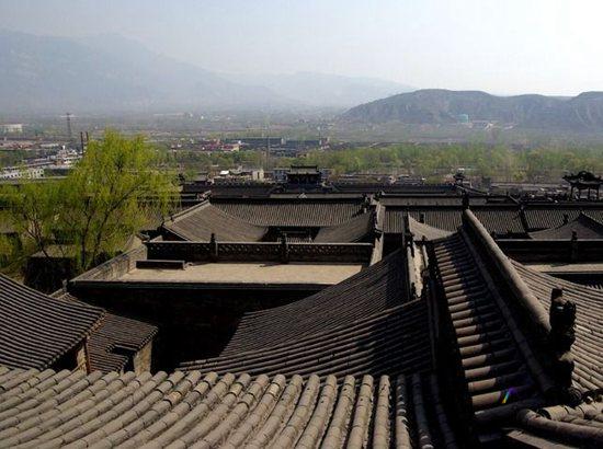 山西民居的建筑布局—梅仑山